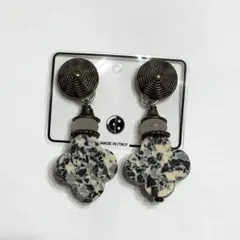 Item thumbnail for item 424d5a0b-a399-4a6a-a52d-79d87ac859dd