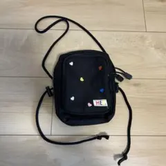 MEI キッズ ショルダーバッグ ブラック ハート柄