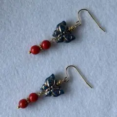 青い蝶と赤いビーズのピアス[152]