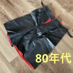 昭和当時物　80年代　ヴィンテーブラック/レッド キュロットパンツ　合皮のサムネイル