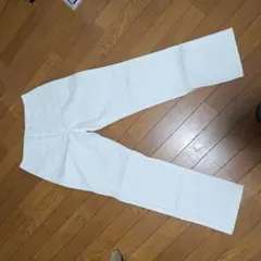 GU ホワイト チノパン 76サイズ