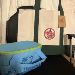 Trader Joe’s クリスマス限定バッグセット