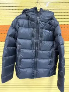patagonia フィッツロイダウン ブラックのサムネイル