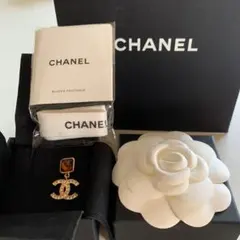 CHANEL CCロゴピアス(片耳用)