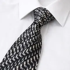 【美品】LANVIN ネクタイ モノトーン 総柄 シルク 高級感幾何学柄 モダン