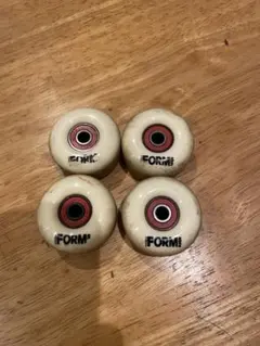 FORM スケートボード ウィール 4個セット　52 103a