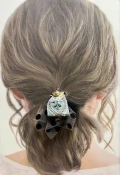 ハンドメイド　インド刺繍リボン　ヘアゴム