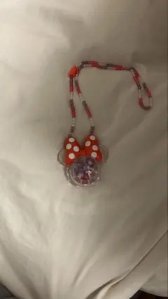 ミニーマウス 光るネックレス