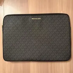 【美品 MK】マイケルコース シグネチャ クラッチバッグ/PC・タブレットケース