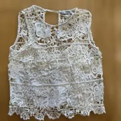 【美品】ZARA クロシェ編み 総レース トップス ホワイト ジレ XSのサムネイル