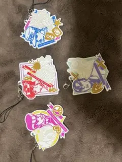 ジョジョ 東方仗助、吉良吉影、岸辺露伴 キーホルダー