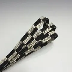 新品未使用品！！お洒落！！市松柄 正絹 三分紐 　黒ｘベージュ