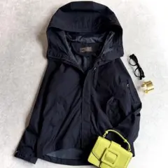 美品 アーバンリサーチDOORS マウンテンパーカー 軽量 フードブルゾン 紺