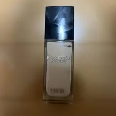 Dior Forever Skin Glow リキッドファンデーション