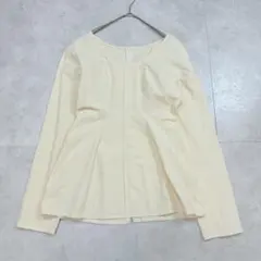 24AW✨定価2.5万✨ETORETOKYOラウンドネックシェイプフレアブラウス 