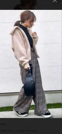 しまむら　チェックパンツ