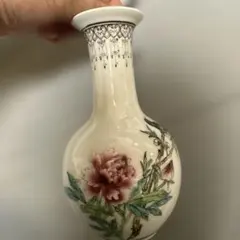 中国，景德鎮，陶器製 花瓶 手描き 花と鳥