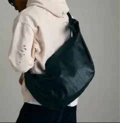 ショルダーバッグ /ファーストハンド / レザーバナナビッグショルダ