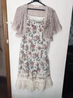 axes femme ワンピース