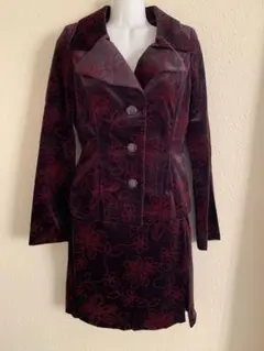 ジャケットスカートセット スーツ　ワイン色