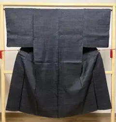 良品 単衣 着物通の貴女に 縞柄 真綿紬（正絹）仕立上り＜TT1429 