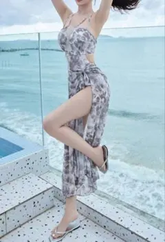 タイダイ柄 ワンピース水着 パレオ付 Lサイズ（9号）新品 未使用