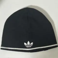 adidas オリジナル　ビーニー　ニット帽　リバーシブル