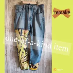 【リメイク】 リメイクデニムパンツ　再構築　ジーンズ　W84 ジーンズ　ロゴ