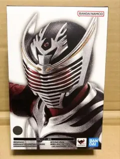 【中古】S.H.フィギュアーツ（真骨彫製法） 仮面ライダー龍騎 楽天市場】8月発売予定 予約 TAMASHII NATIONS S.H.フィギュ