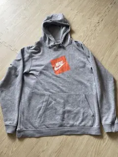 Nike フード付きスウェット グレー　サイズL