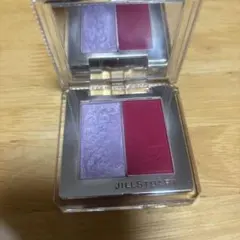 ジルスチュアート　チーク