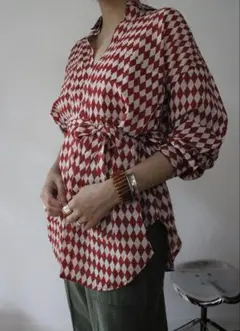angielala vintage ヴィンテージ スクエア柄 ブラウス 赤のサムネイル