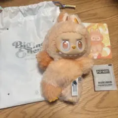 ラブブTHE MONSTERSBig into Energy HAPPINESS