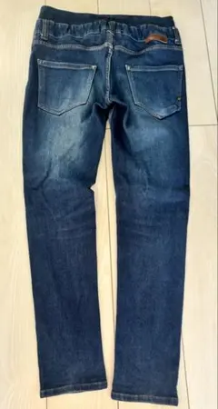 スリムフィット ダークブルーデニム　ビラボン