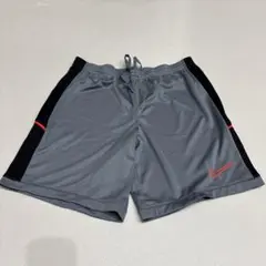 NIKE アカデミー Dri-FIT サッカーショートパンツ