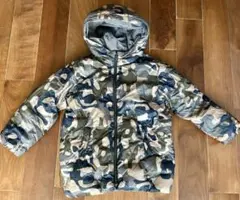 ZARA 迷彩柄×グレー　リバーシブル　フード付ダウンコート　6歳116