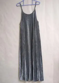 【レイカズン】グレー ノースリーブ ロングワンピース ベルベット風