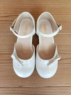 arisana アリサナ　フォーマルシューズ　パールホワイト　白 19.0cm