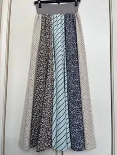 MoNiLE モニーレ◇花柄×ストライプ×ドットフレアスカートのサムネイル