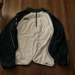 。*び様 UMBRO ウィンドブレーカー ホワイト/ダークグリーン