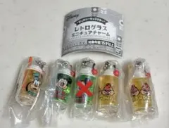 ディズニーキャラクターレトログラスミニチュアチャーム　4点セット