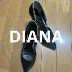 DIANA 黒パンプス