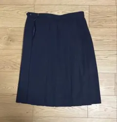 紺プリーツスカート