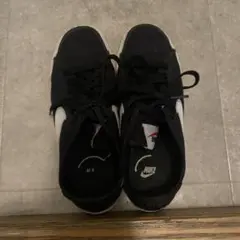 Nike ブラック/ホワイト シューズ•最終値下げ