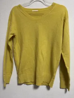 ジーユー　ニット　マスタード　イエロー　オフィスカジュアル　Sサイズ