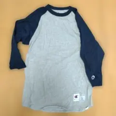 チャンピオン、七分Tシャツ。ネイビー×グレー。Lサイズ。