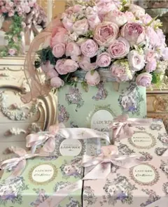 [未使用] LADUREE 薔薇柄　ポーチ　ピンク
