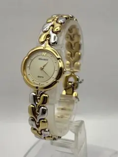 NINA RICCI ゴールド&シルバー　コンビネーション Watchのサムネイル