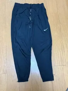 Nike ランニングパンツ　メンズSサイズ