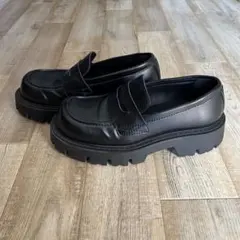 ローファー厚底